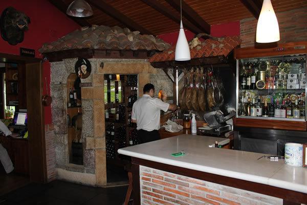 Hostal Monte Rio Hotel Trescares Exterior photo