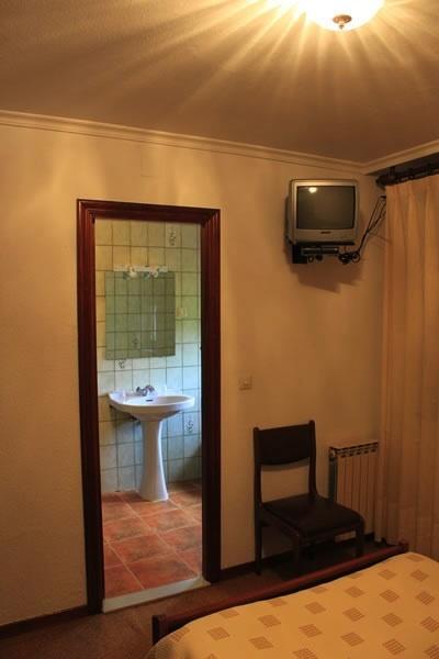Hostal Monte Rio Hotel Trescares Room photo